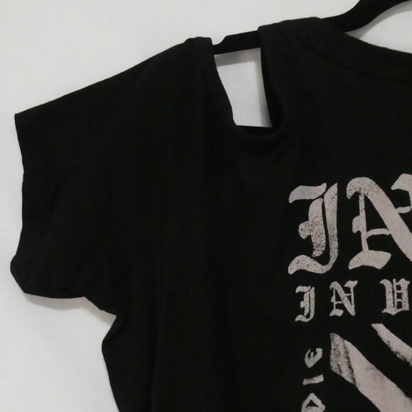TORRID | size 1 | Black Indie Invasion Graphic T-Shirt | Cold / Cut-Out Shoulder - Picture 4 of 13